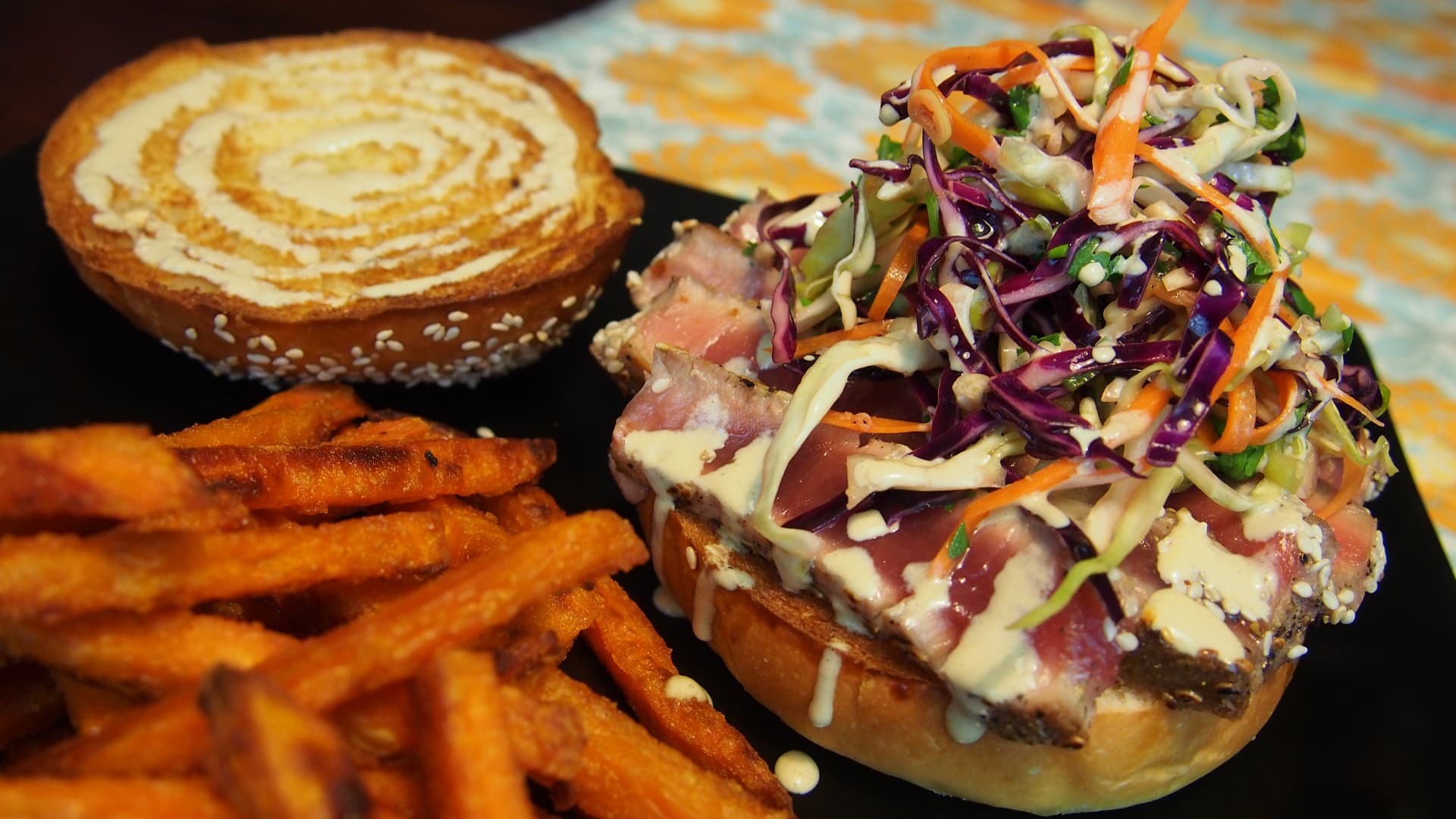 Asian Ahhhhhi Burger