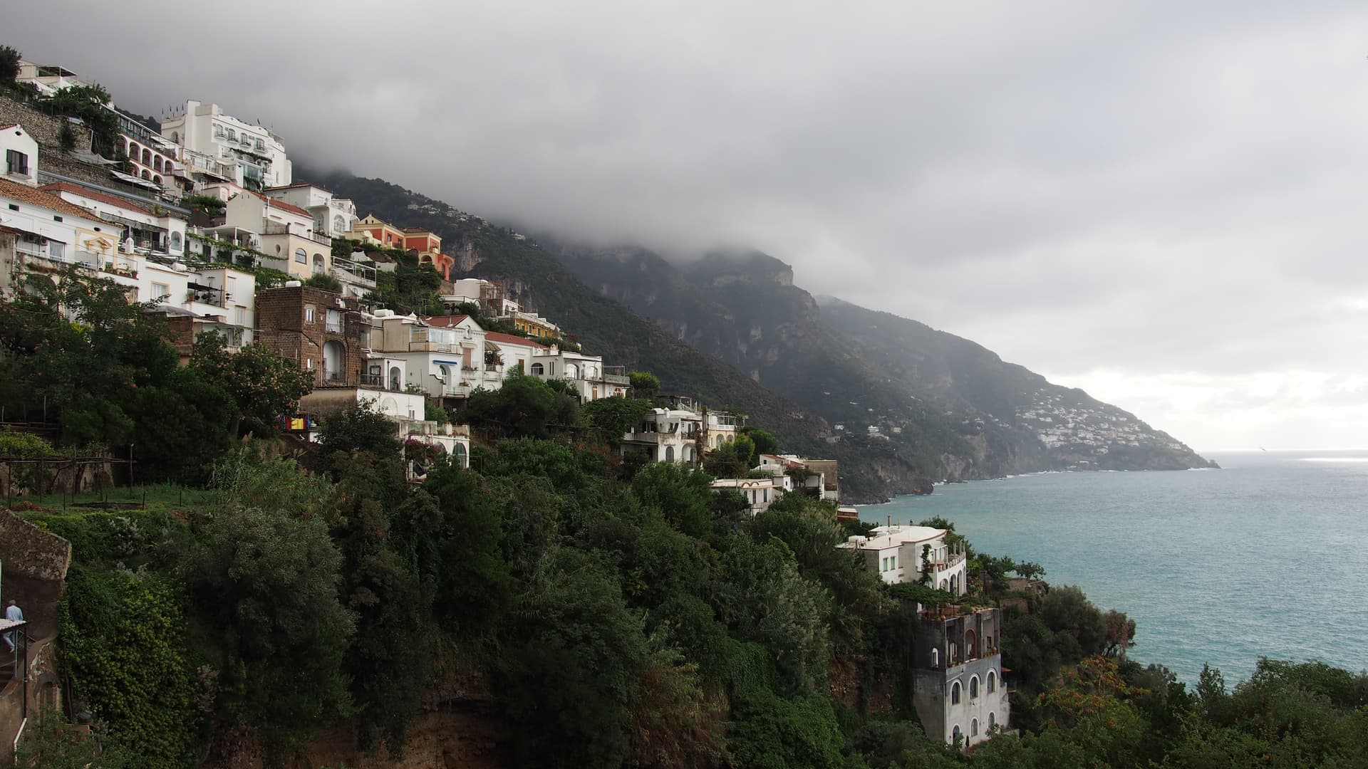 When The Amalfi Coast Gives You Lemons, Make Limoncello!